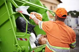 Best Moving and Downsizing Cleanouts  in Strawberry Point, IA